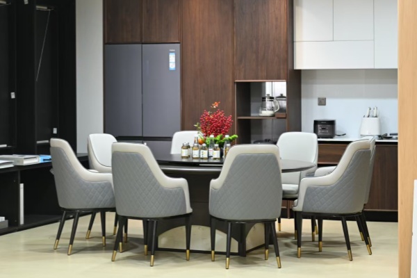 Glass Cabinet Door Customization Service Real Case 1